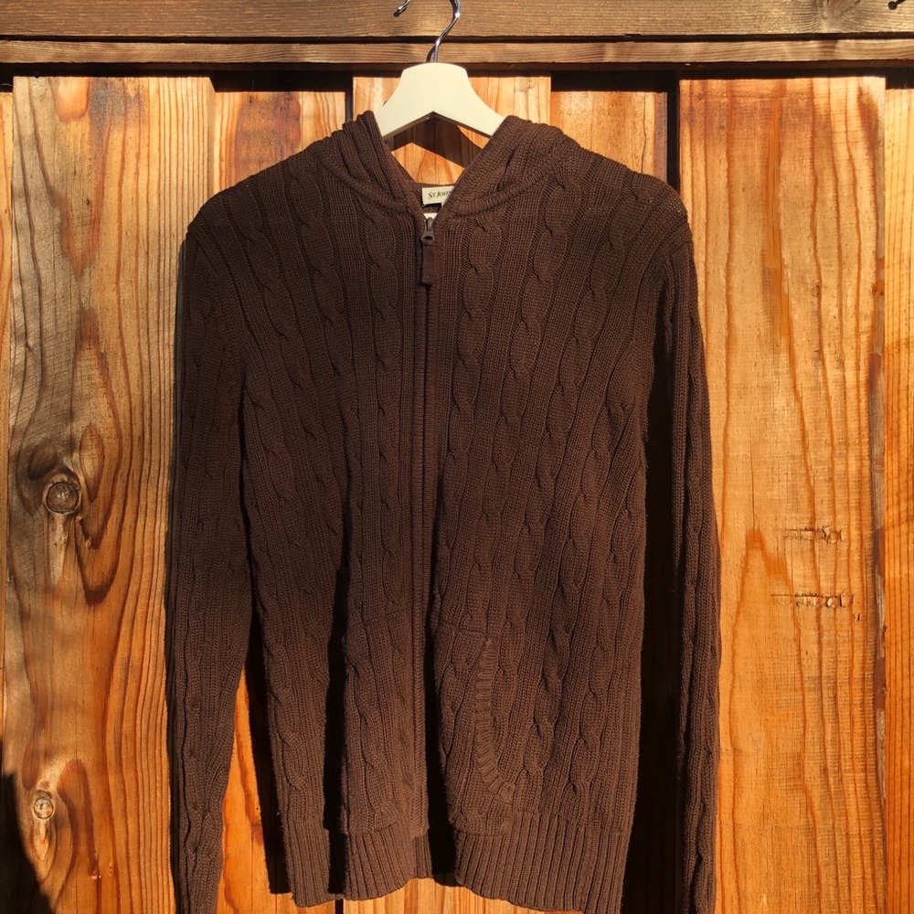 Brown Cable knit zip up